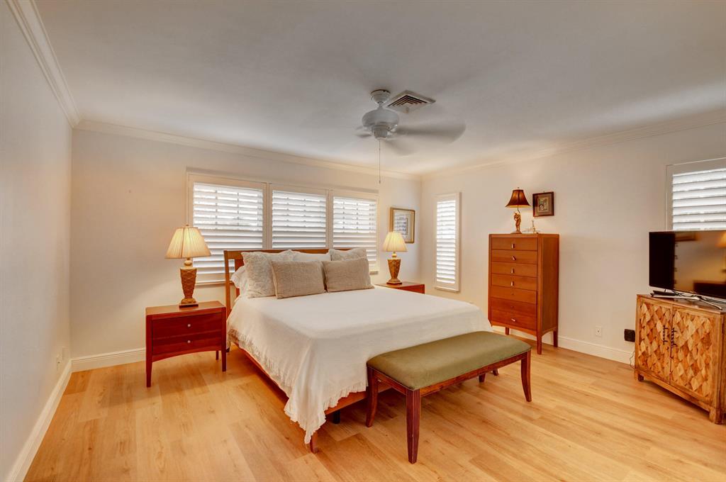 DELRAY DUNES - Residential