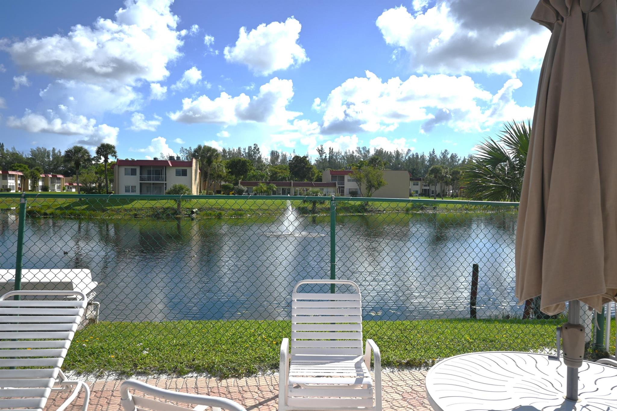 GOLDEN LAKES VILLAGE COND - Residential Lease