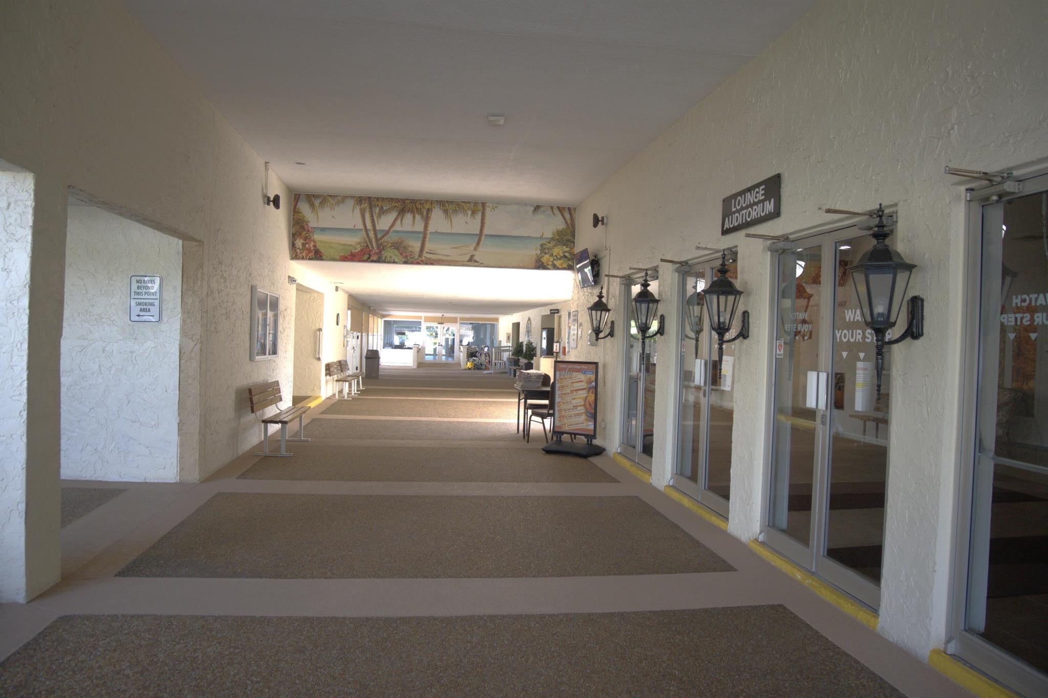GOLDEN LAKES VILLAGE COND - Residential Lease