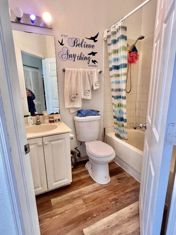 MARSH HARBOUR 41 CONDO - Residential