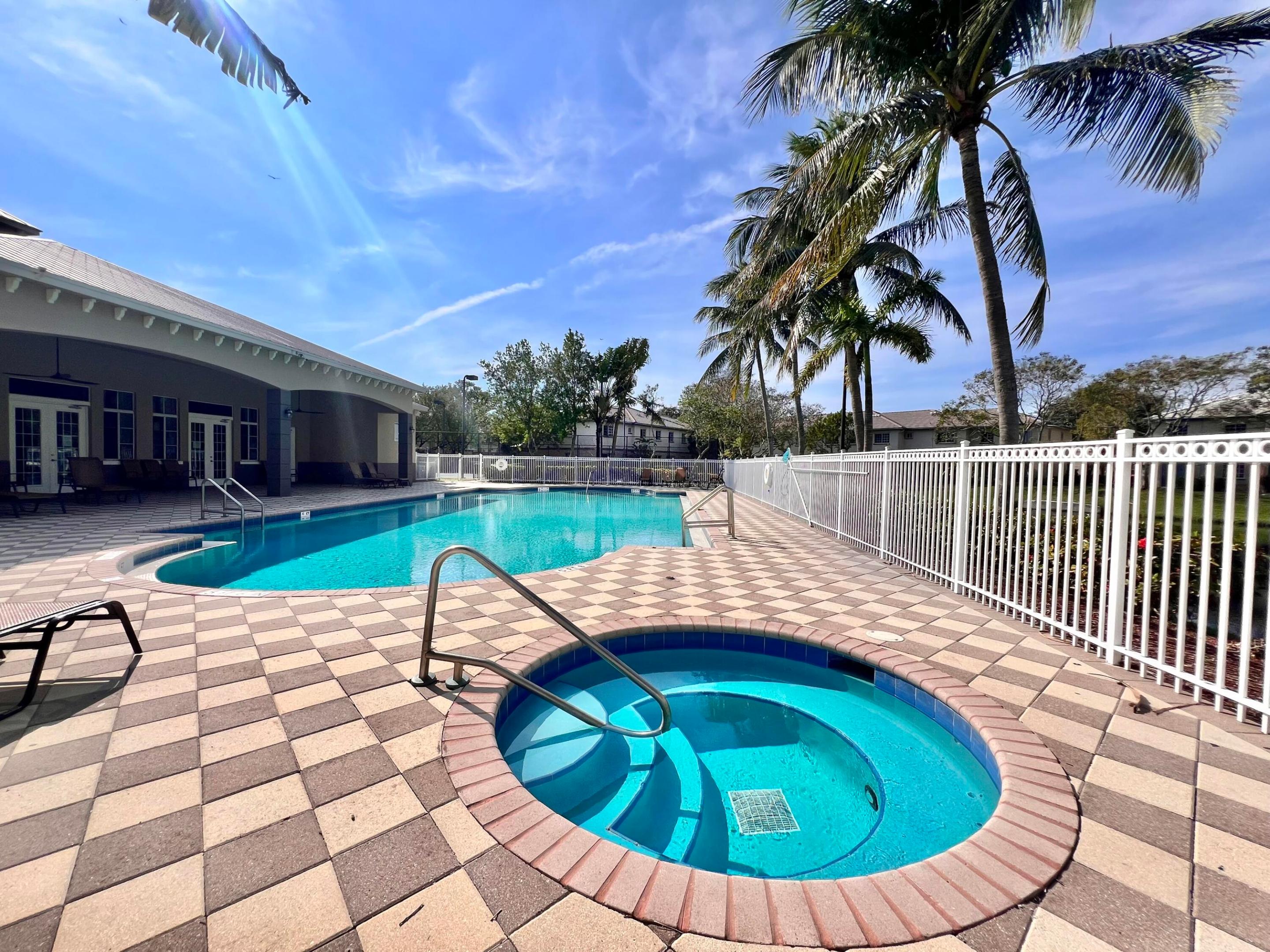 MARSH HARBOUR 41 CONDO - Residential