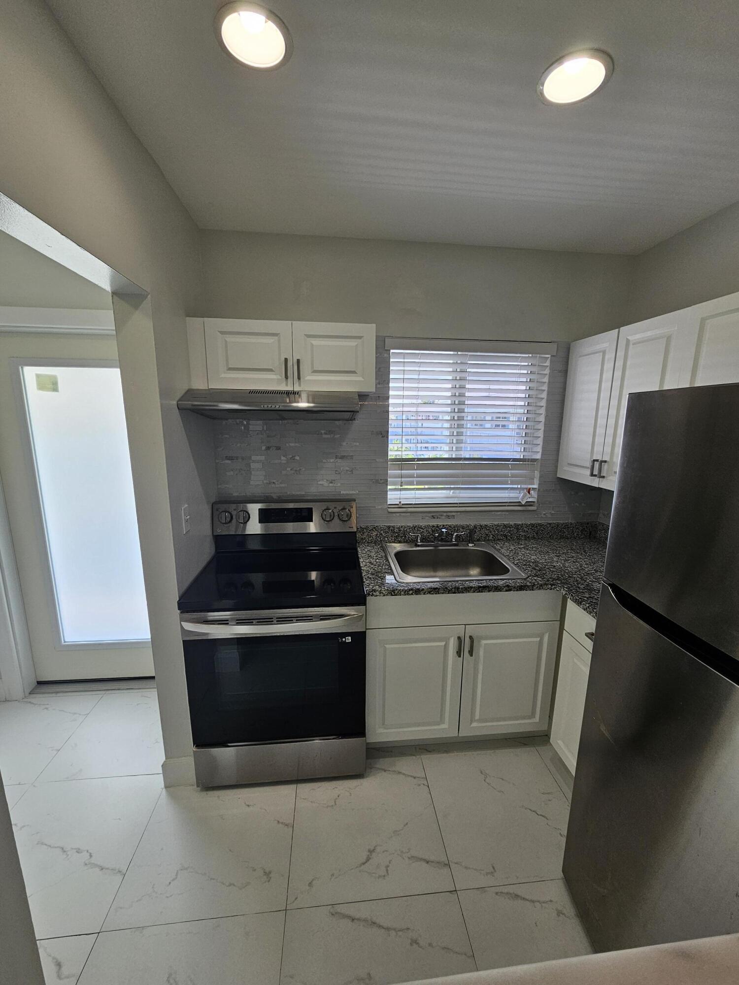 LEISUREVILLE LAKE CONDO - Residential