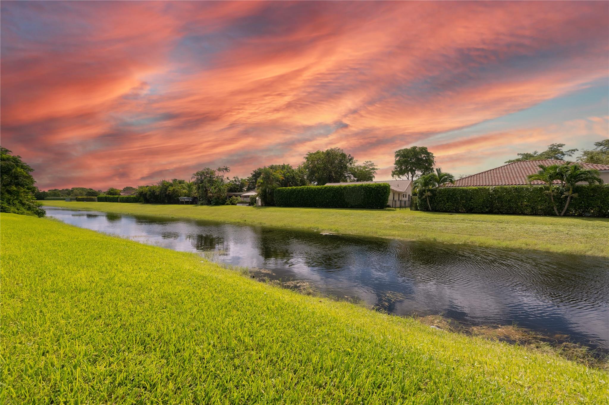 Grenadier East Condo - Residential Lease