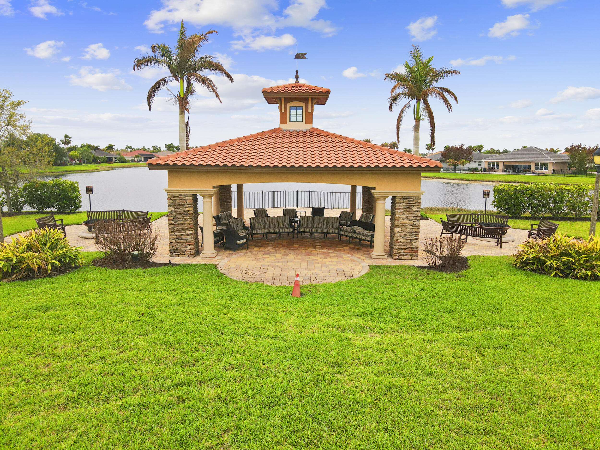 TRADITION PLAT NO. 77 - Residential