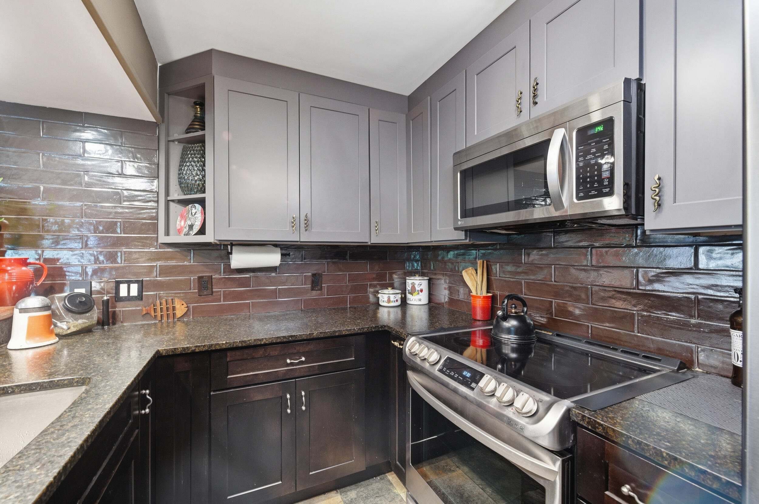 PLANTATION COLONY OF BOCA WEST CONDO - Residential