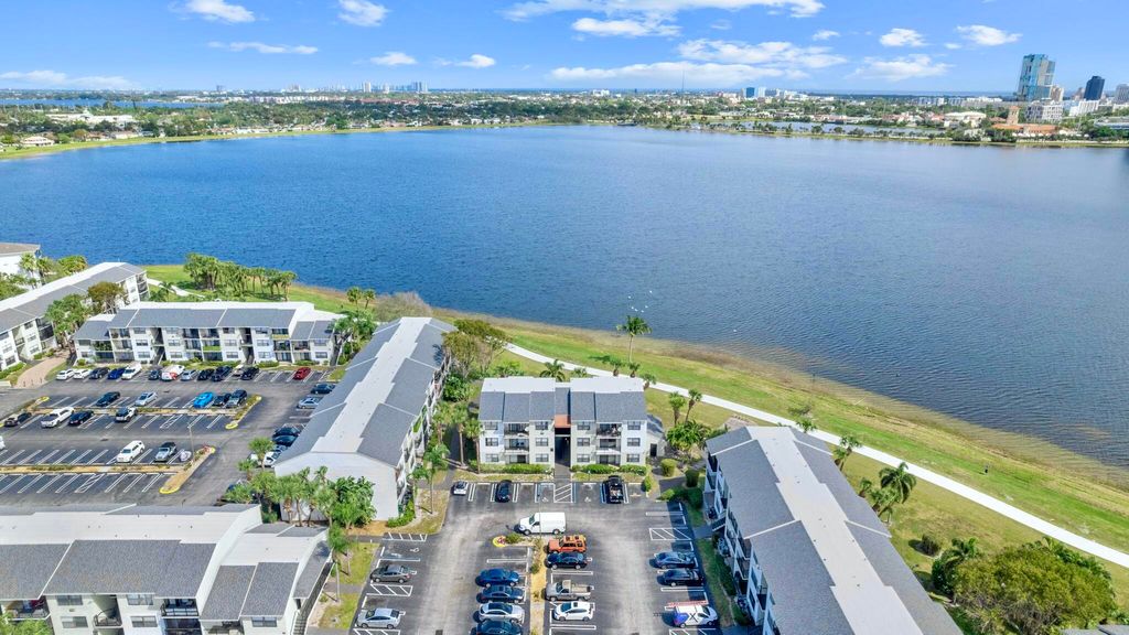 Photo of 760 Executive Center Drive #14, West Palm Beach, FL 33401 (MLS # R11142282)