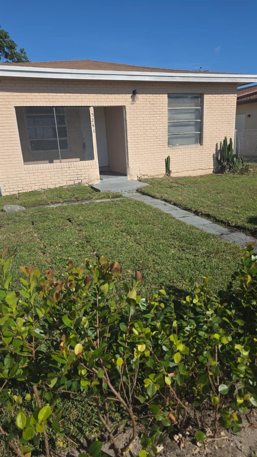 West Carver Ranches Add 3 - Residential Lease