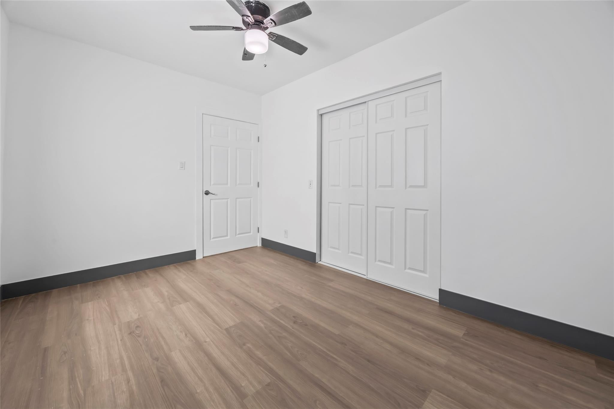 Sherwood Forest 30-28 B - Residential