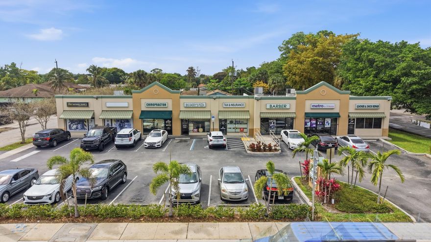 Prime South Florida Investment Opportunity!  Small Bay Retail Building located in Margate, Florida on 441 / Atlantic Blvd  401-417 is an 8 unit freestanding retail building fronting a major thoroughfare between in NW Broward County.  The units are all around 1,000 sqft making them easy rentals with minimal downtime between tenants.  The property sit on a .53 acre corner lot and has been family owned and managed since 2002.  Stable long term tenancy with a solid mix of tenants including the Army National Guard, Big Daddy's Pizza, and Metro/TMobile, and the Margate Cobbler (a tenant for 30+ years).  Well managed property with minimal maintenance and carrying costs. Roof was completely torn off (all layers down to tectum deck) and re-roofed 6/2022