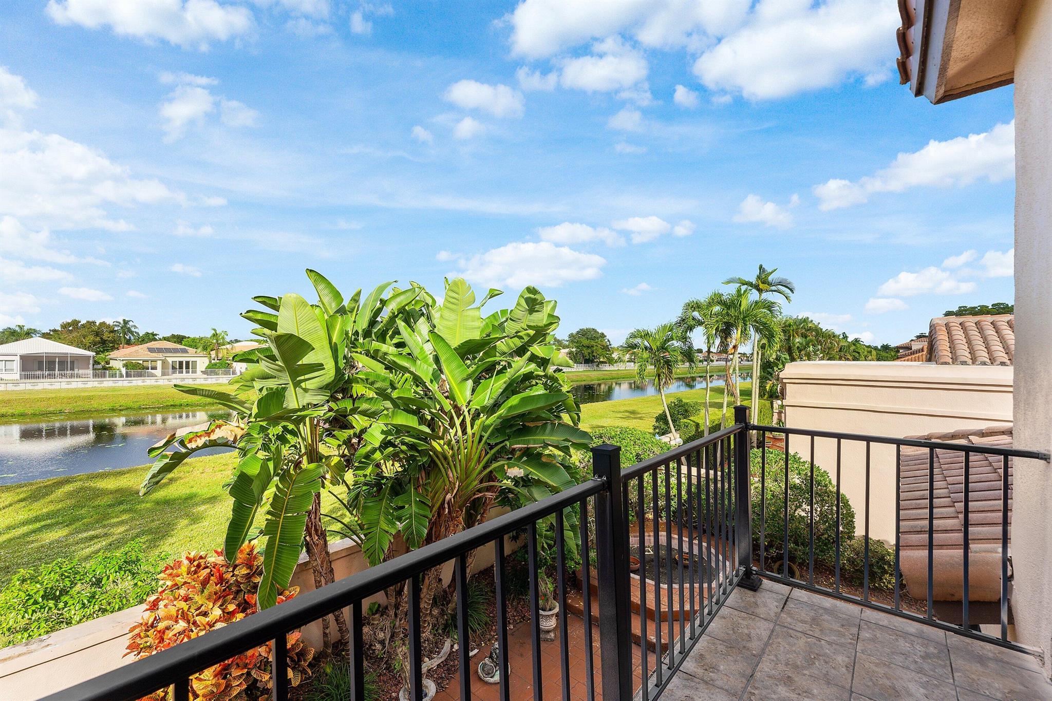 VILLA D'ESTE Deer Creek - Residential