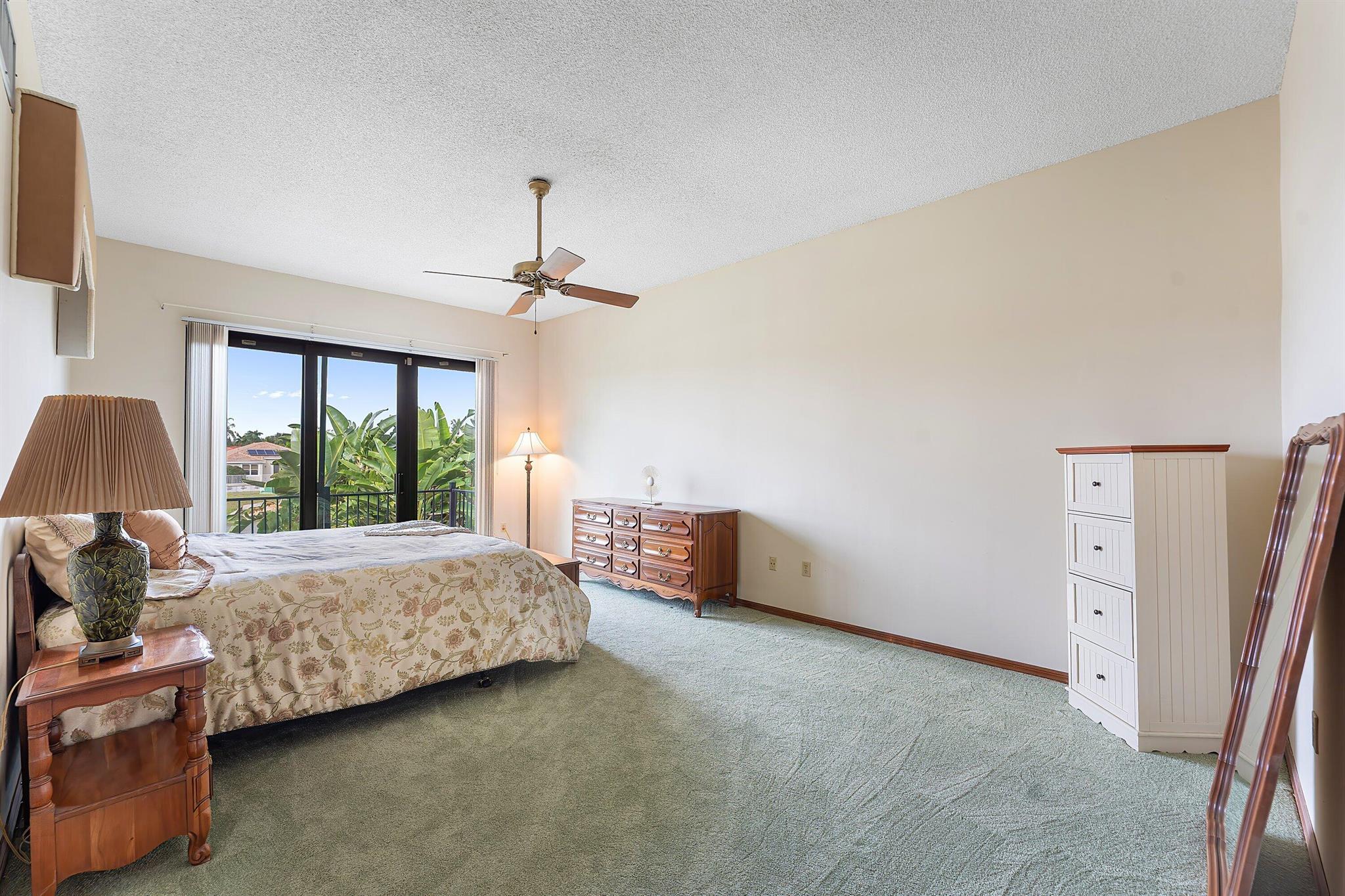 VILLA D'ESTE Deer Creek - Residential