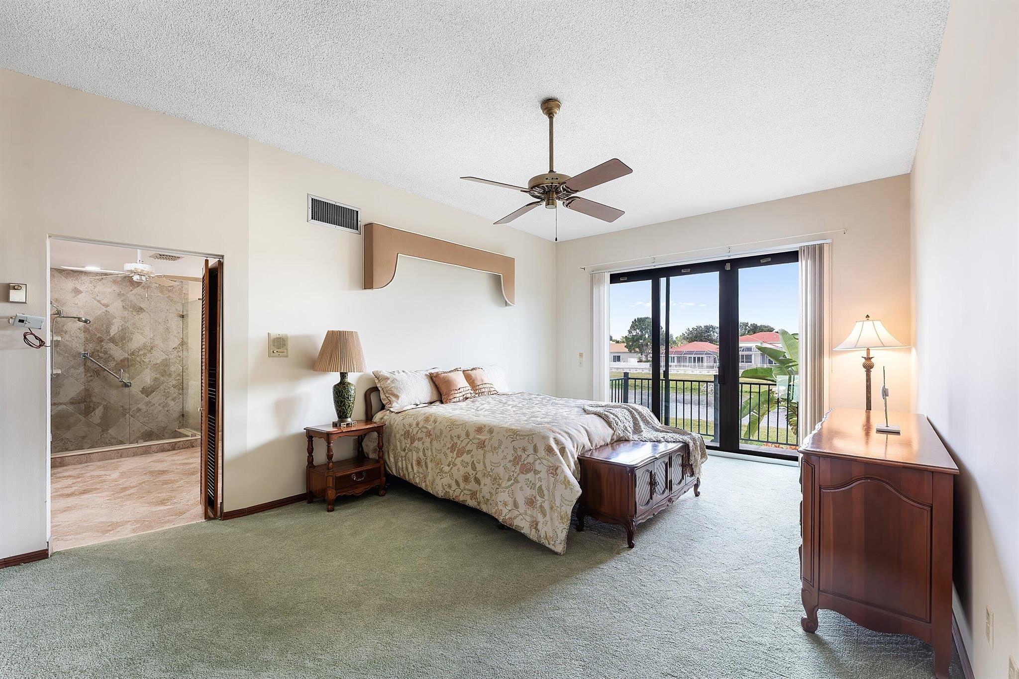 VILLA D'ESTE Deer Creek - Residential