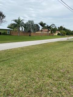 PORT ST LUCIE SECTION 33 - Land