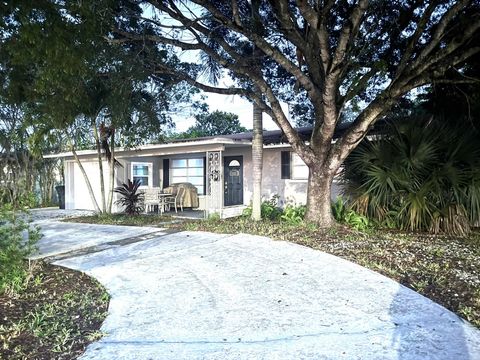 9322 N Military Trail Palm Beach Gardens FL 33410