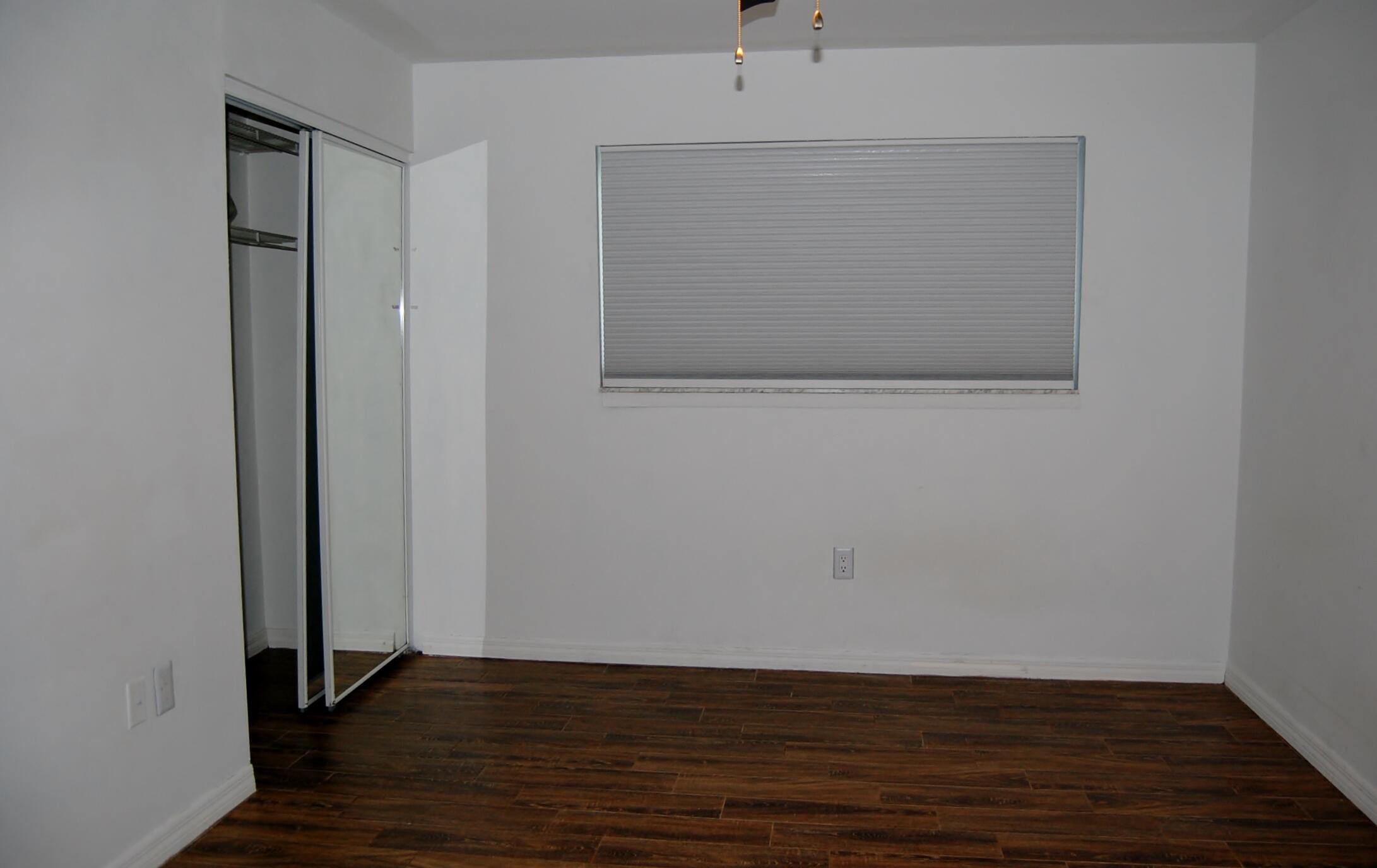 PALM BEACH SQUARE UNIT 5 - Residential