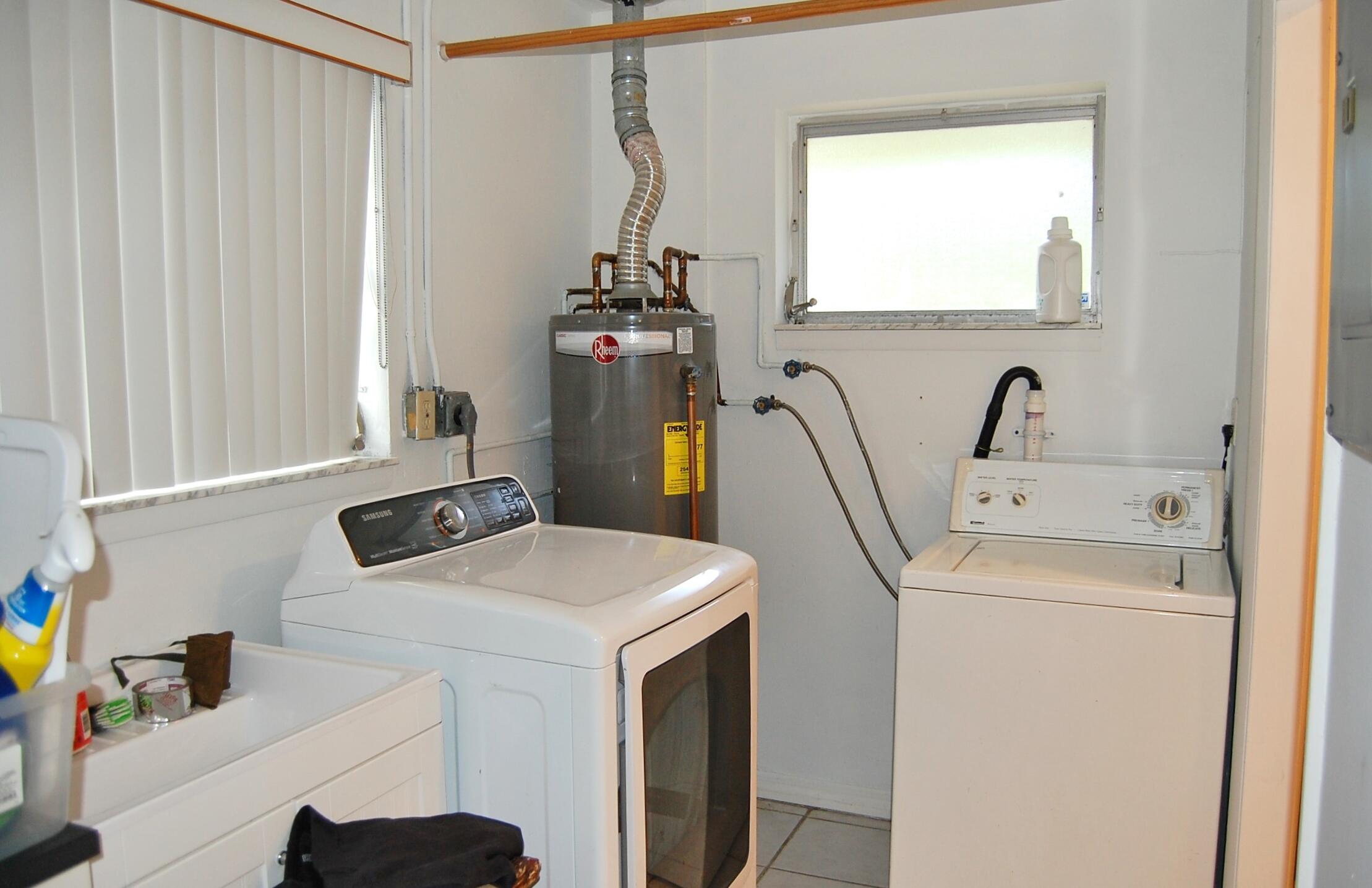 PALM BEACH SQUARE UNIT 5 - Residential