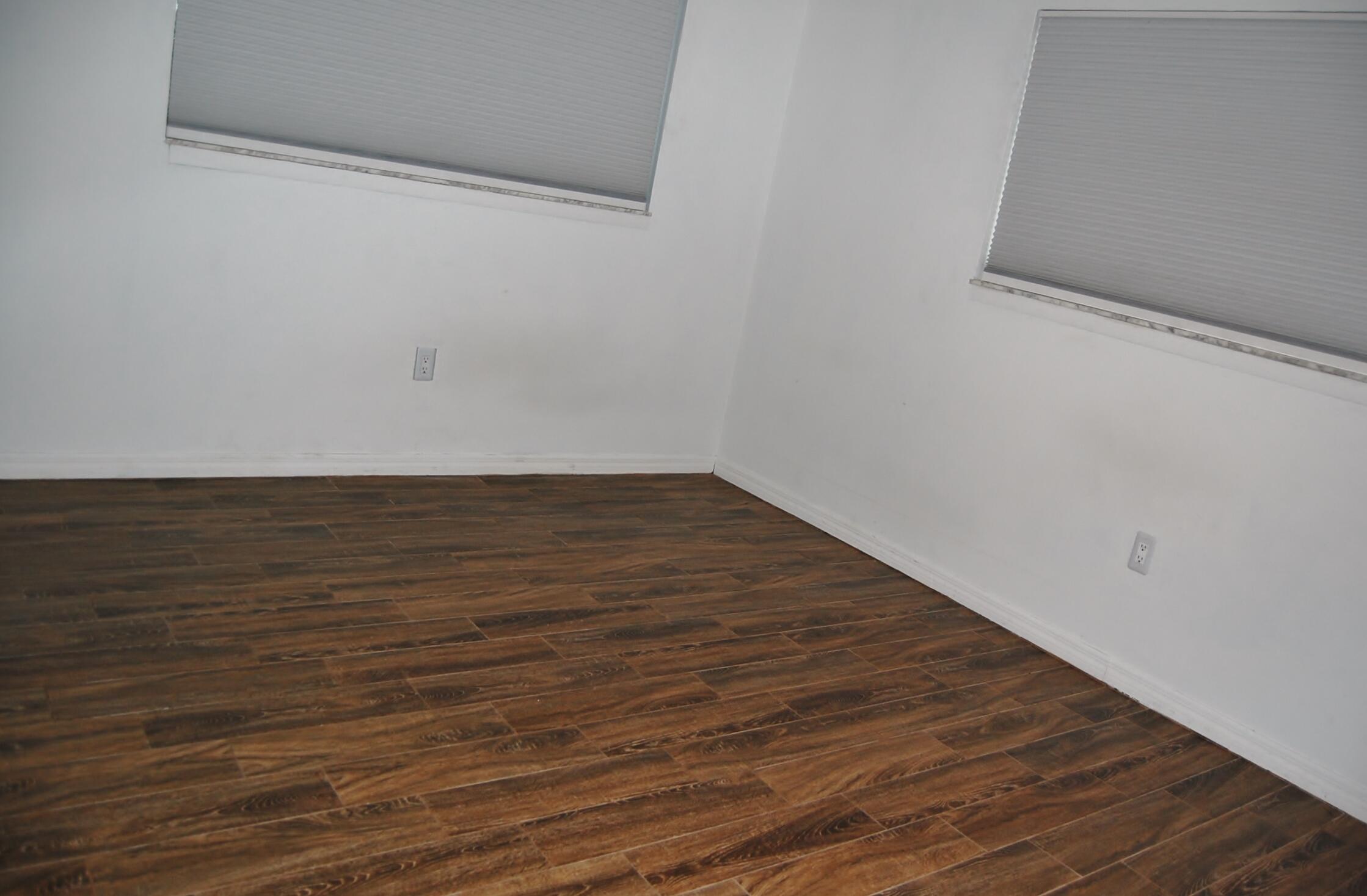 PALM BEACH SQUARE UNIT 5 - Residential