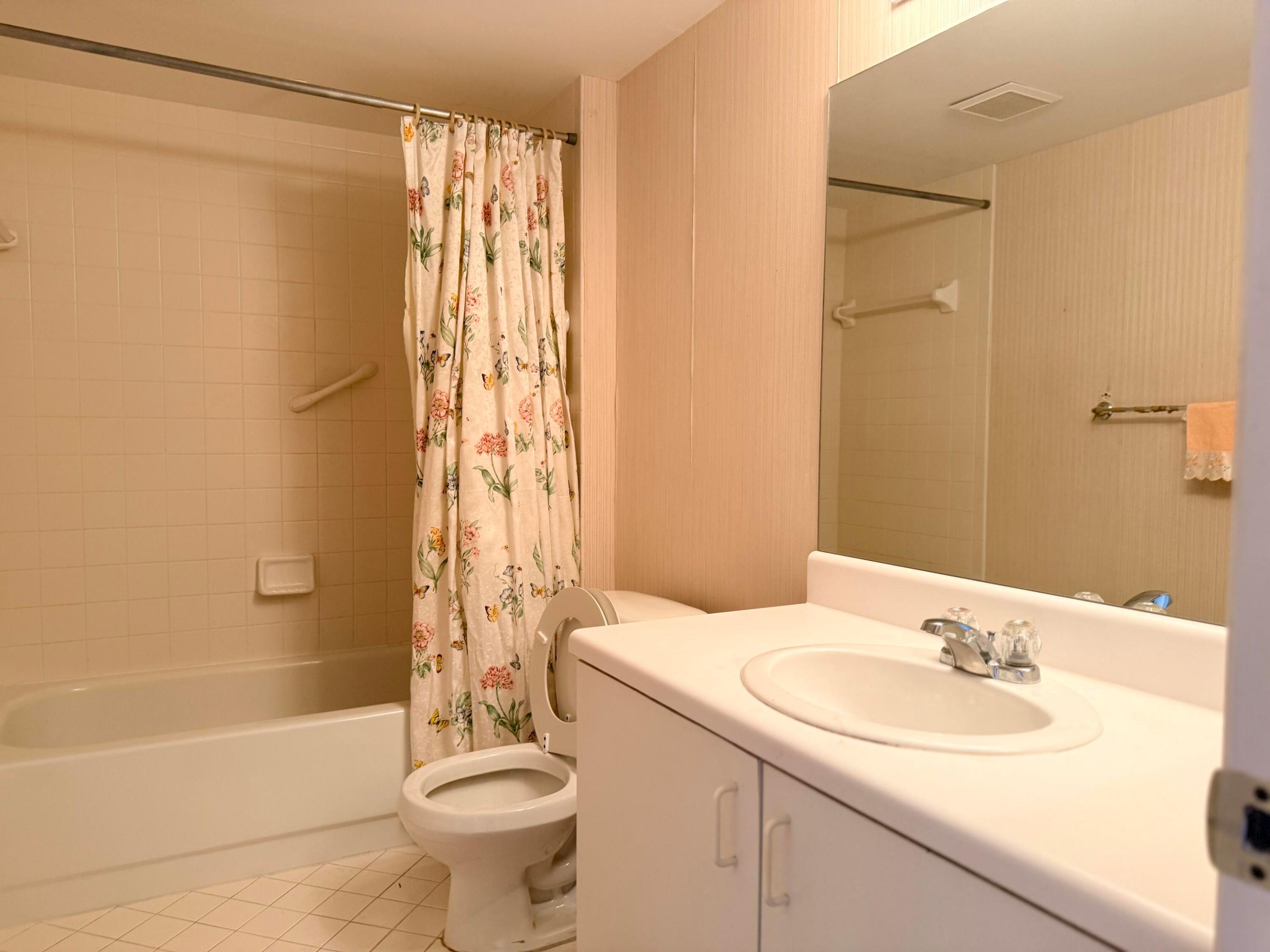 GARFIELD AT CENTURY VILLAGE - Residential