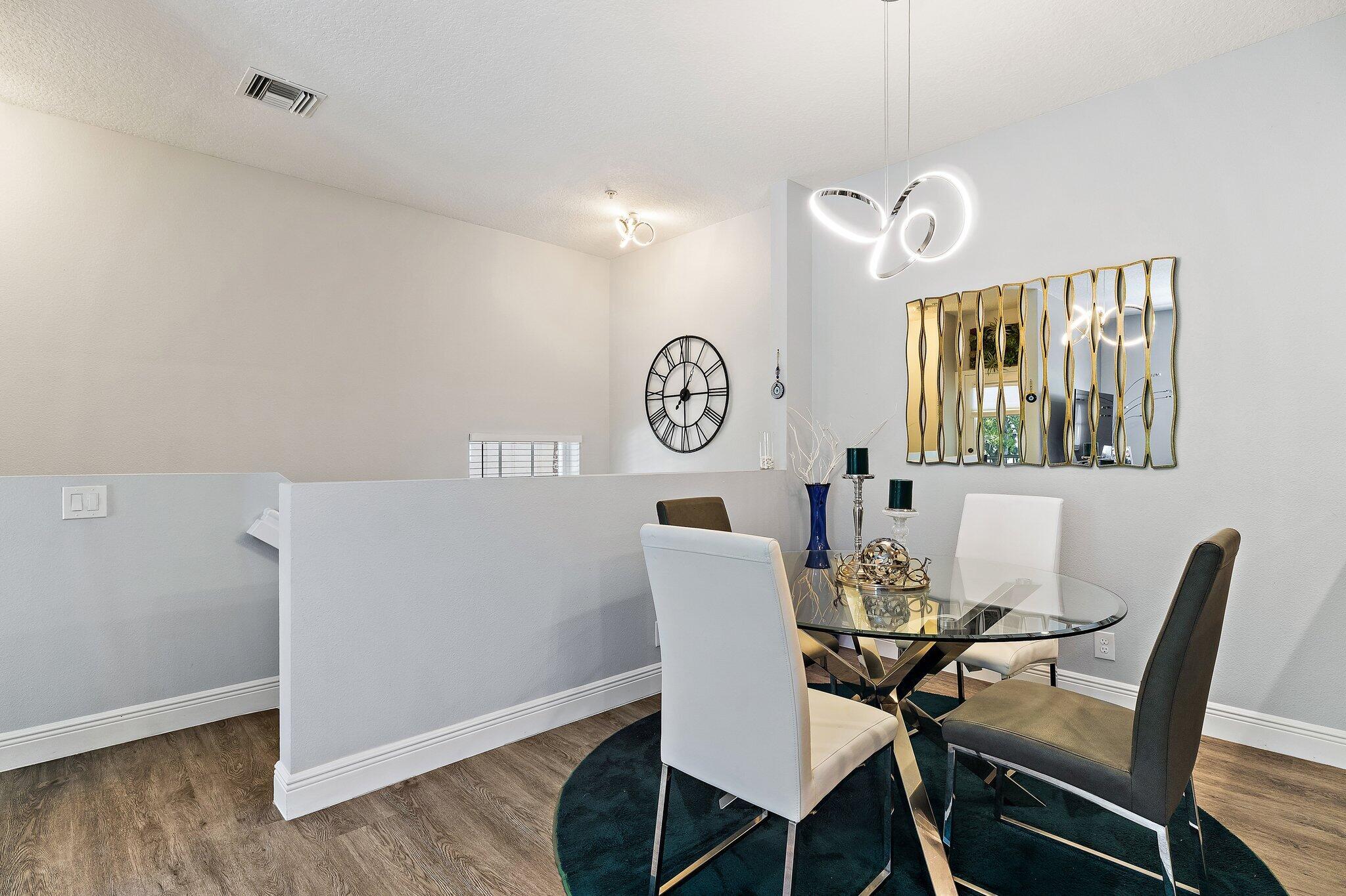 TEQUESTA TRACE CONDO - Residential