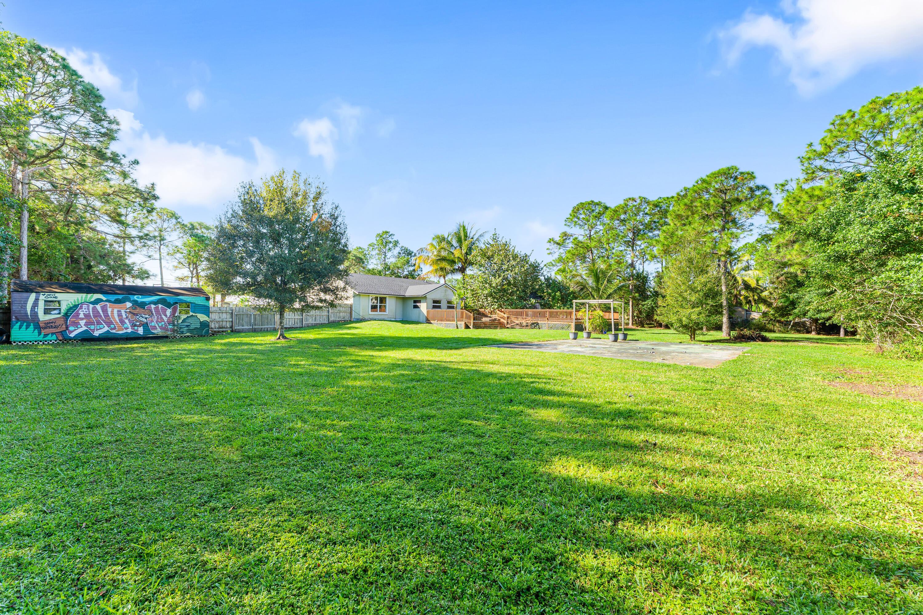 Acreage & Unrec - Residential