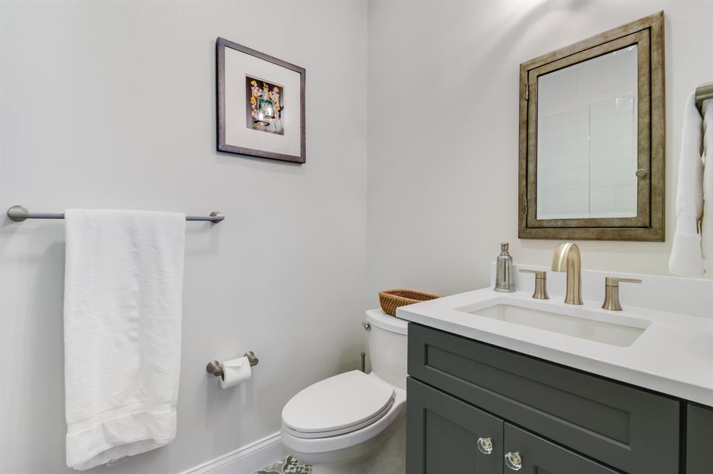 HARBOUR POINT TOWNHOMES - Residential