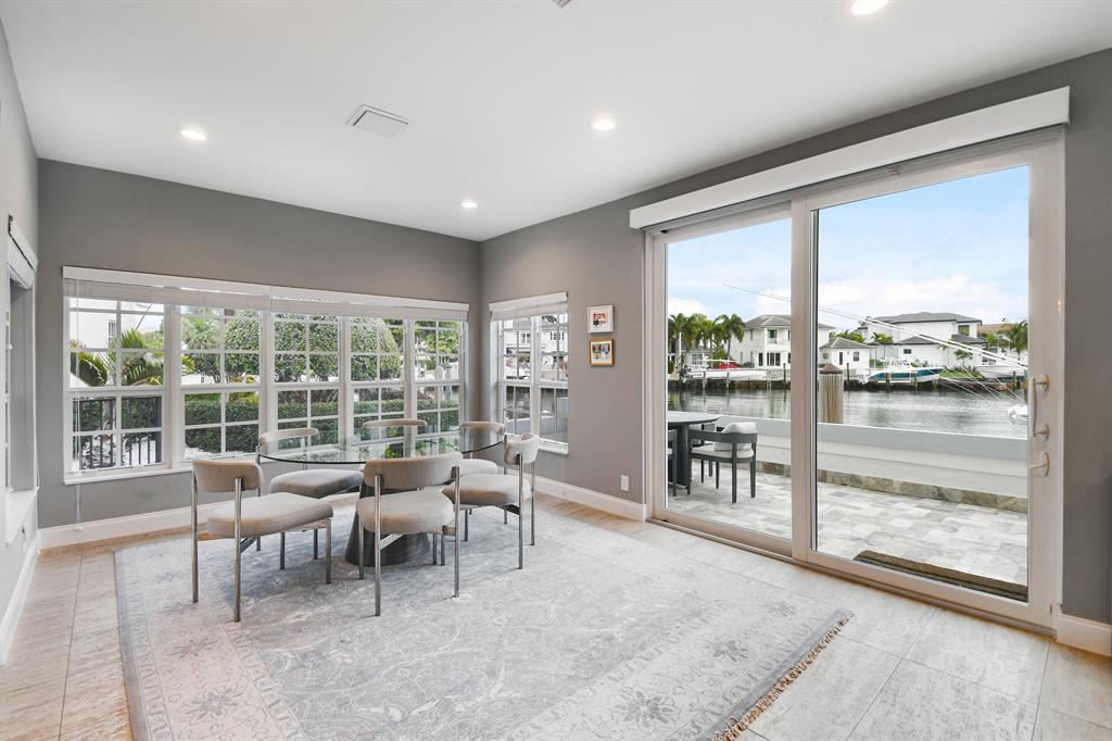 HARBOUR POINT TOWNHOMES - Residential