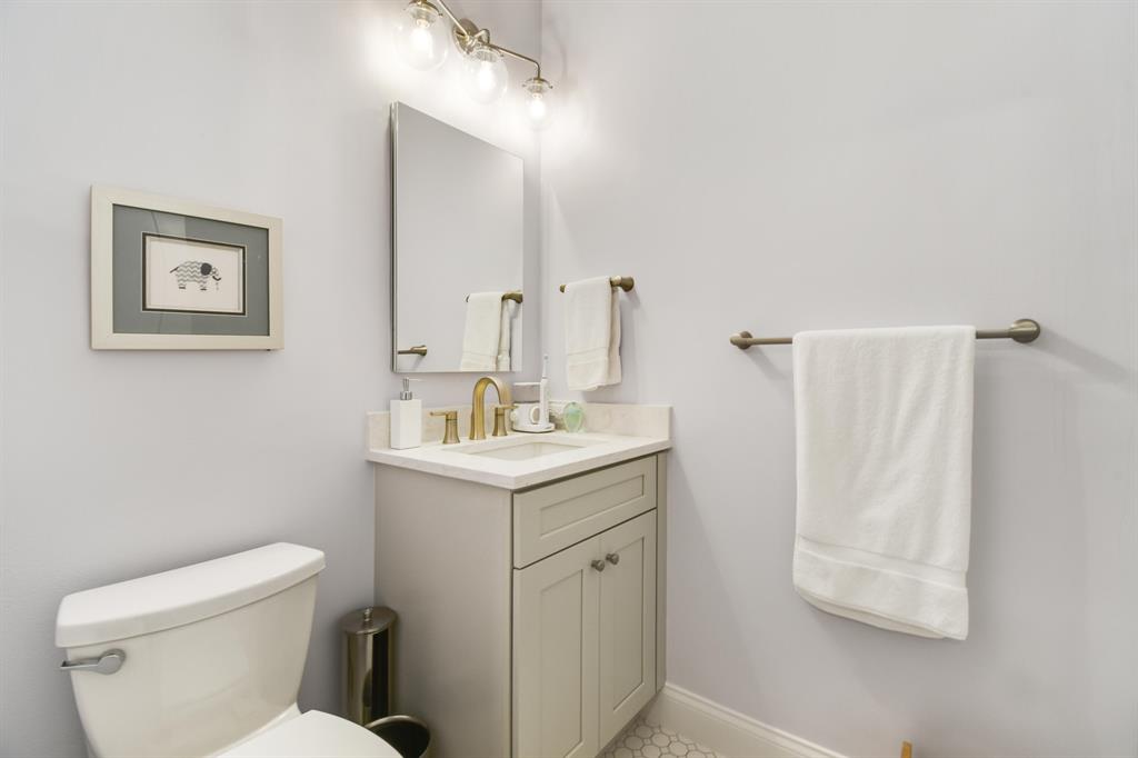 HARBOUR POINT TOWNHOMES - Residential