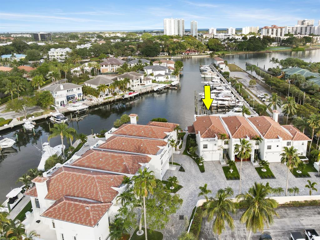 HARBOUR POINT TOWNHOMES - Residential