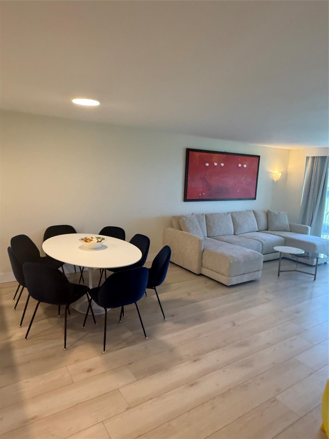 CYPRESS BLVD - Residential