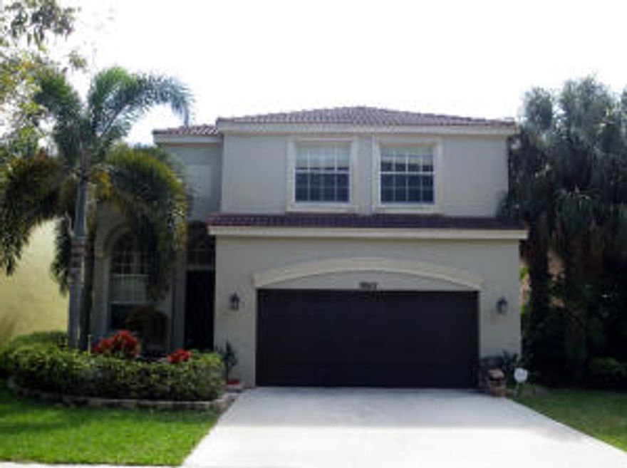 GREAT OPPORTUNITY TO OWN IN OLYMPIA. THIS POOL HOME FEATURES CERAMIC TILE FLOORING ON THE SOCIAL AREAS/1ST FLOOR AND WOOD ON STAIRS AND ALL BEDROOMS UPSTAIRS. NICE STAIRCASE WITH WROUGHT IRON ACCENTS. FEATURES 3 BEDROOMS, 2.5 BATHS AND A BEAUTIFUL POOL AND BACKYARD.  THE MASTER IS SPACIOUS WITH AMPLE CLOSET SPACE AND UPGRADED BATHROOM. ONE OF THE OTHER TWO ROOMS IS LIKE A SECOND MASTER WITH OVERSIZE SPACE AND INCREDIBLE WALKING CLOSET. THE KITCHEN FEATURES STAINLESS STEEL APPLIANCE PACKAGE AND GRANITE COUNTER TOPS.  NEW INTERIOR PAINT AND MORE. EASY TO SHOW, PLEASE CALL AND SCHEDULE AN APPOINTMENT TO VIEW BEFORE ITS GONE!