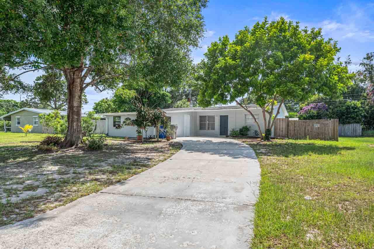 4B/2B block home with fenced in yard. This home has a newer kitchen, newer AC, there is a shed and an enclosed carport for extra storage as well. There is tile throughout the house. Landlord takes care of landscaping.