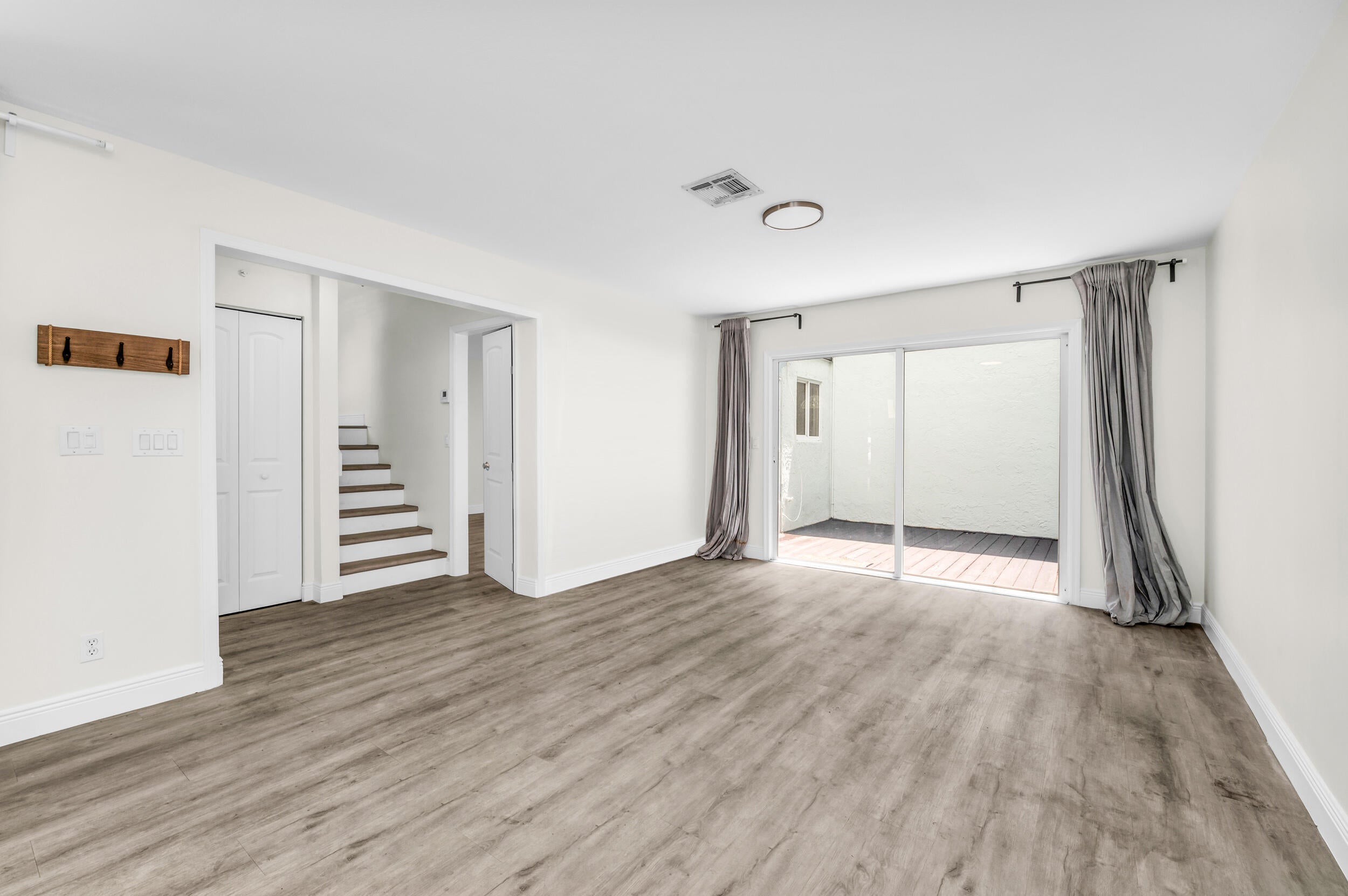 22300 Pineapple Walk Drive