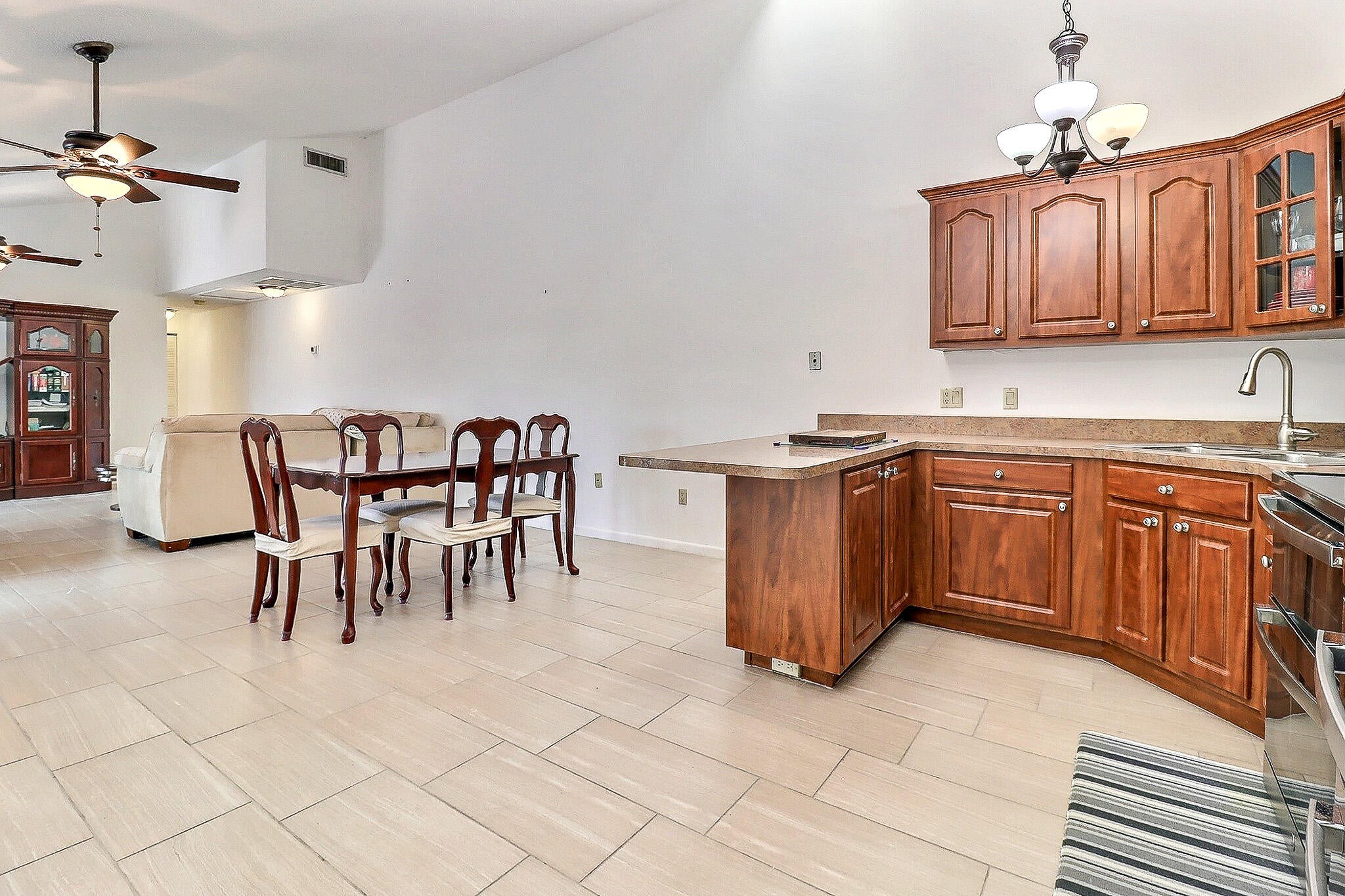 5796 Golden Eagle Circle