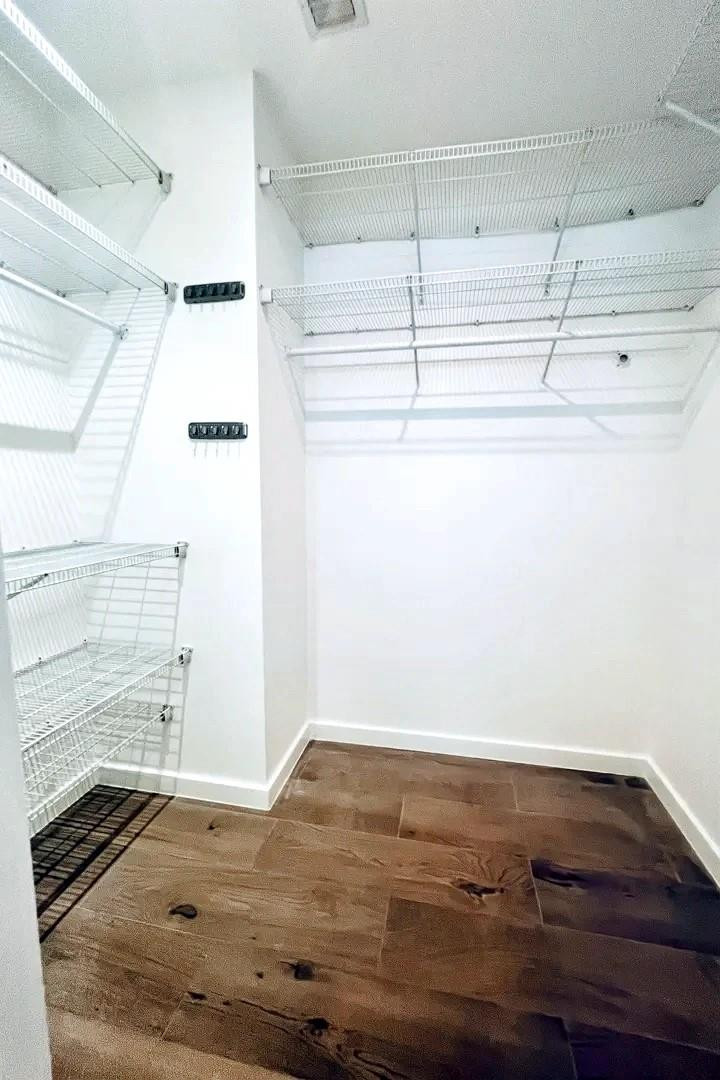 3025-3037 Elizabeth Condo - Residential