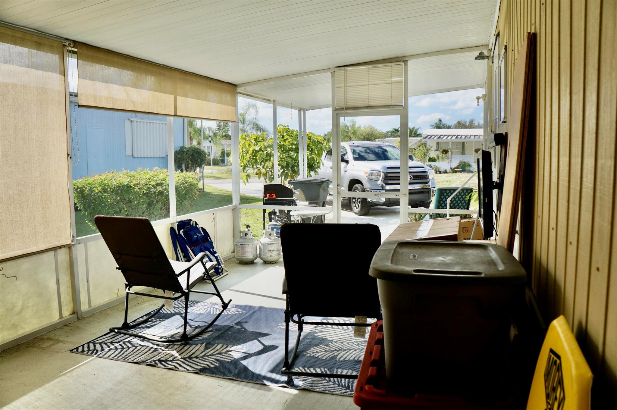 Spanish Lakes Riverfront - Residential