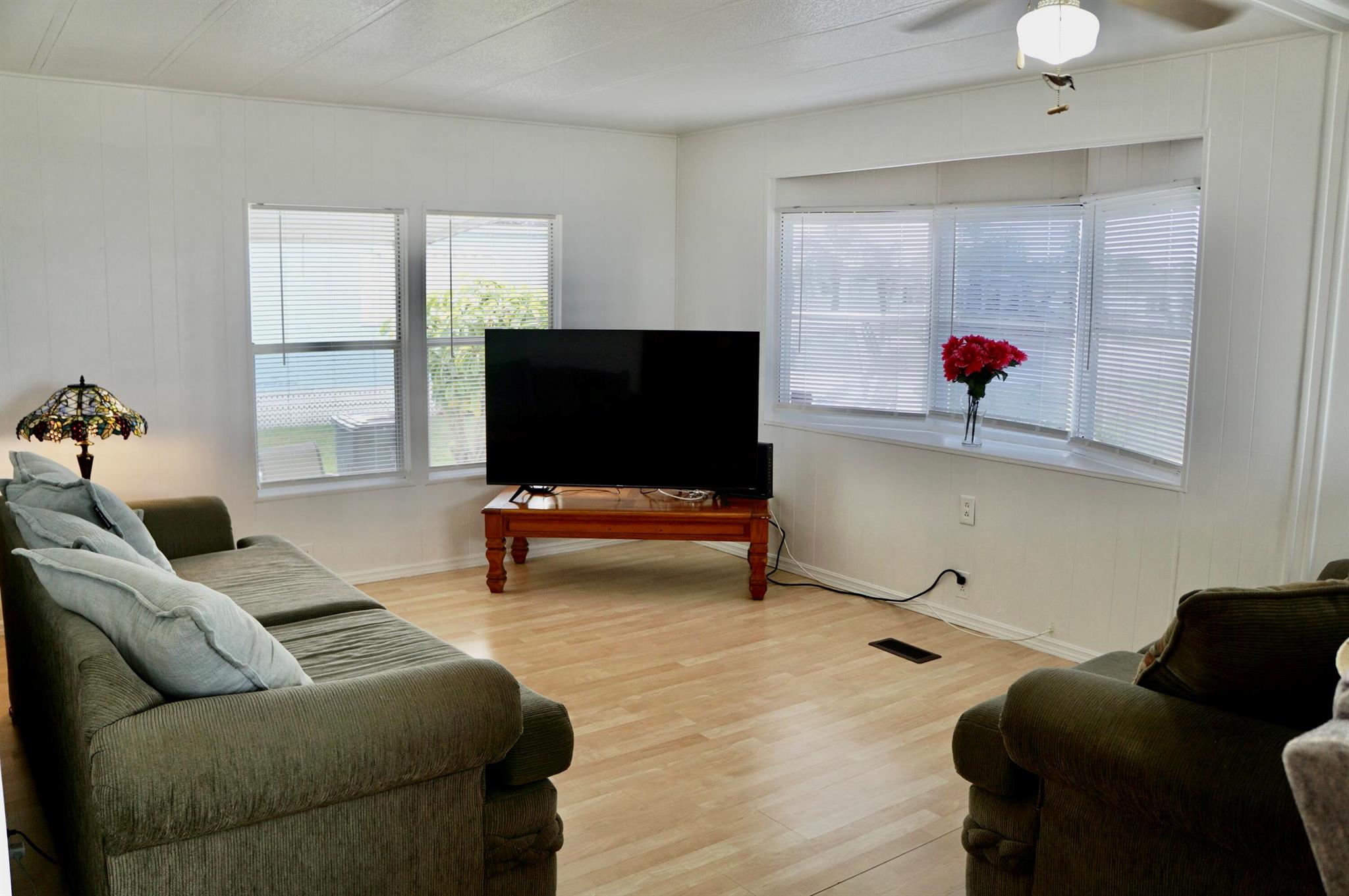 Spanish Lakes Riverfront - Residential