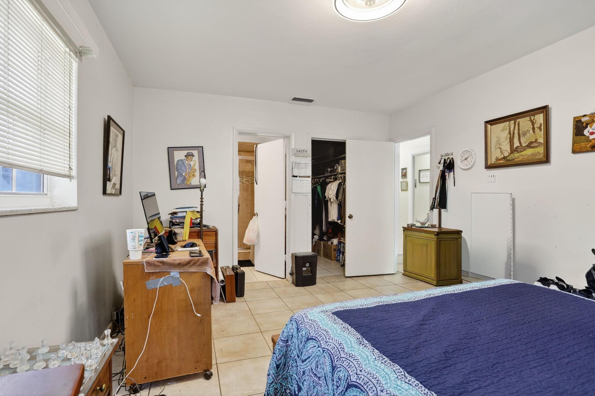 Coral Spgs Village Green - Residential Income