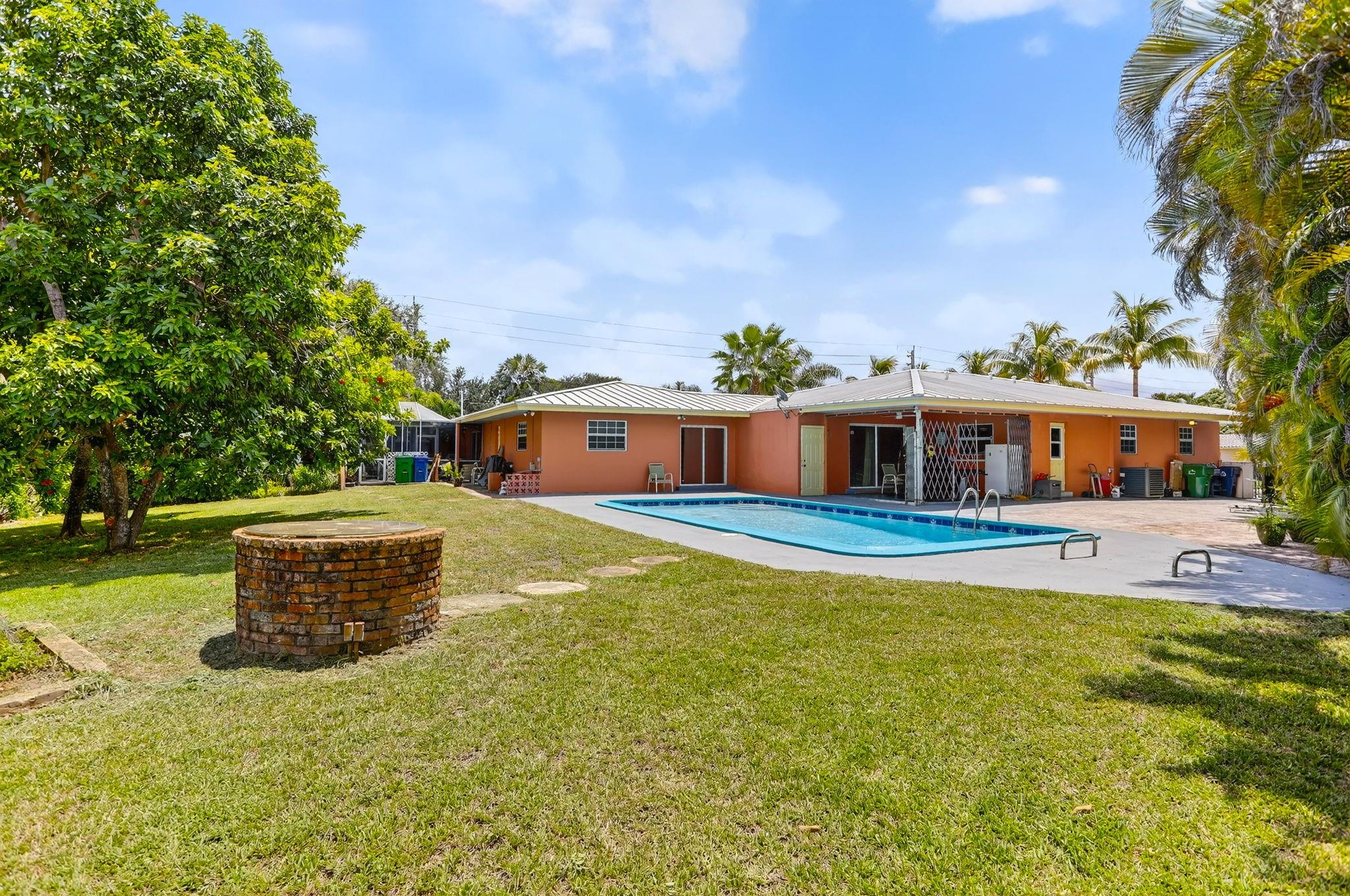 Coral Spgs Village Green - Residential Income