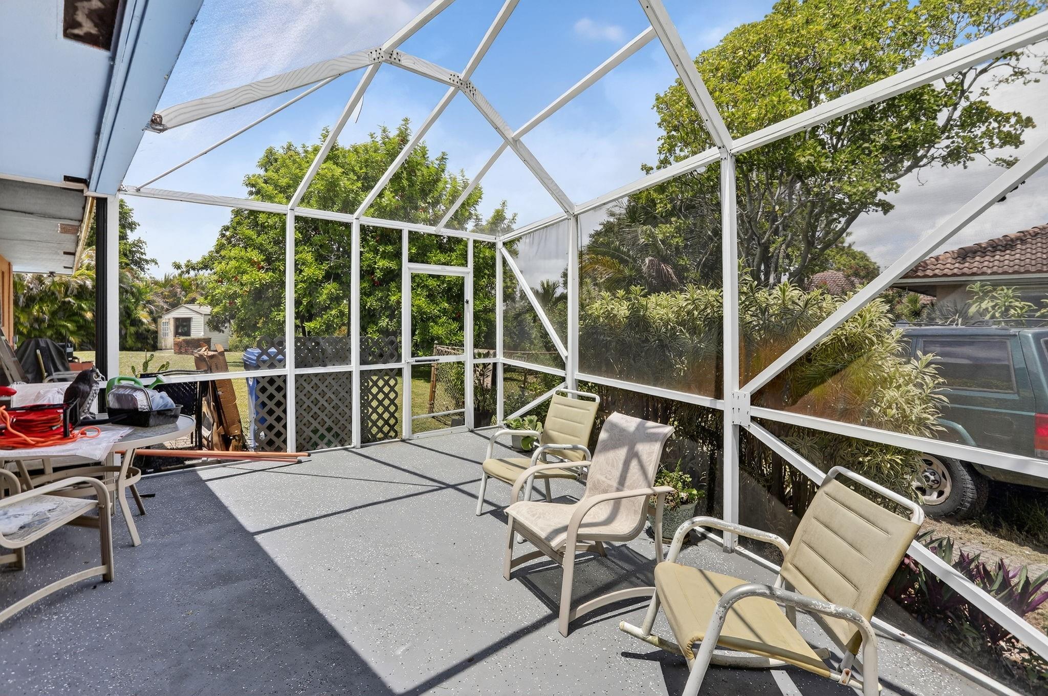 Coral Spgs Village Green - Residential Income