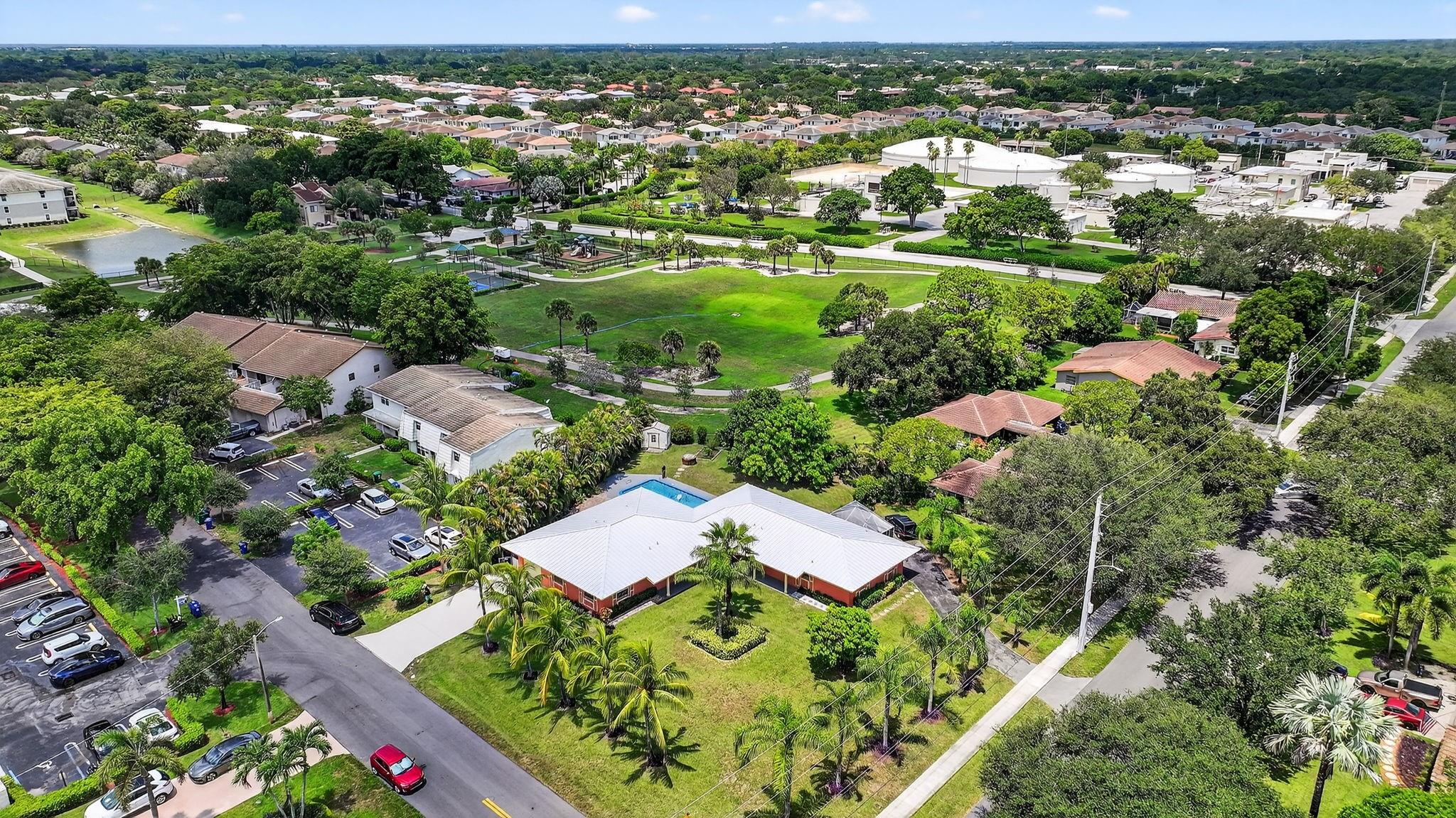 Coral Spgs Village Green - Residential Income