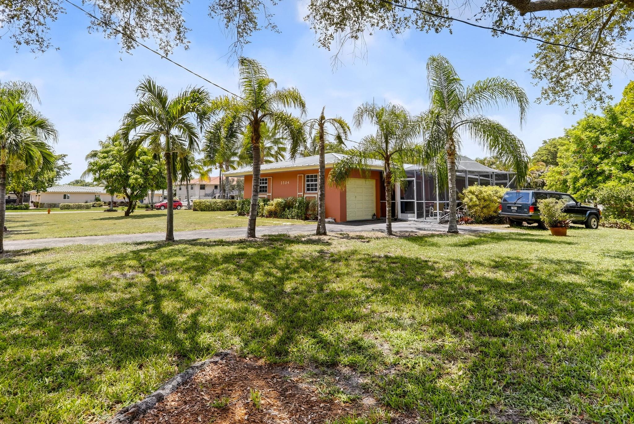 Coral Spgs Village Green - Residential Income