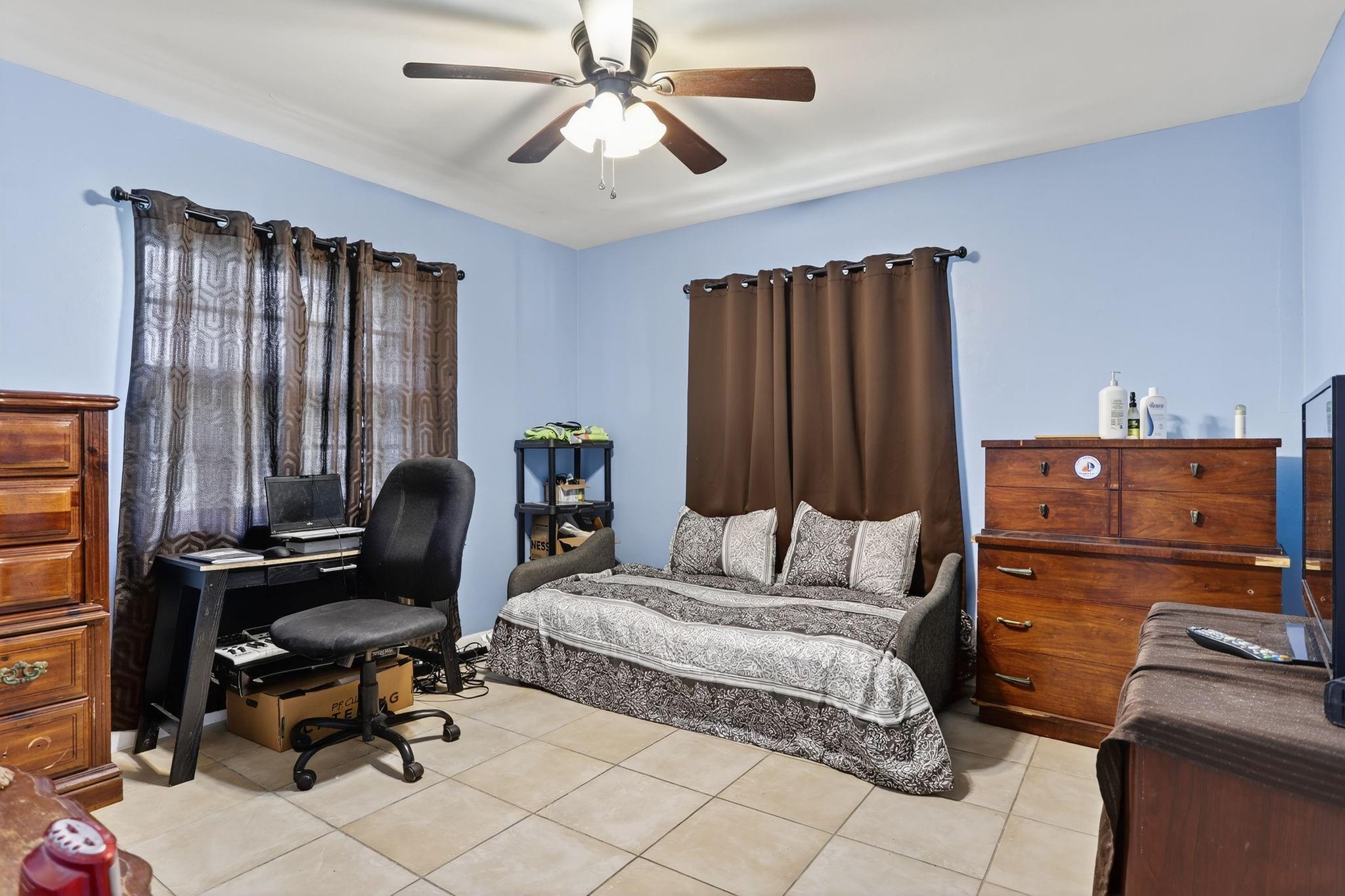 Coral Spgs Village Green - Residential Income
