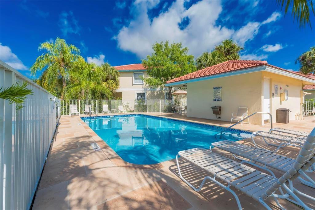 Pelican Pointe - Residential