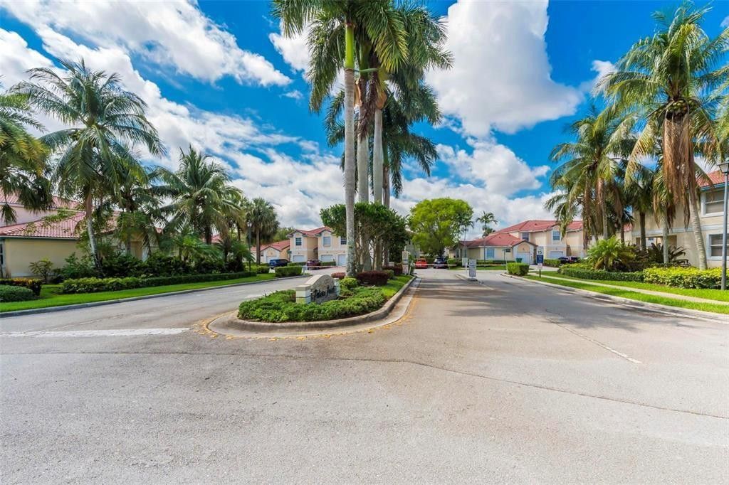 Photo of 11729 NW 47th Drive #11729, Pompano Beach, FL 33076 (MLS # F10552575)