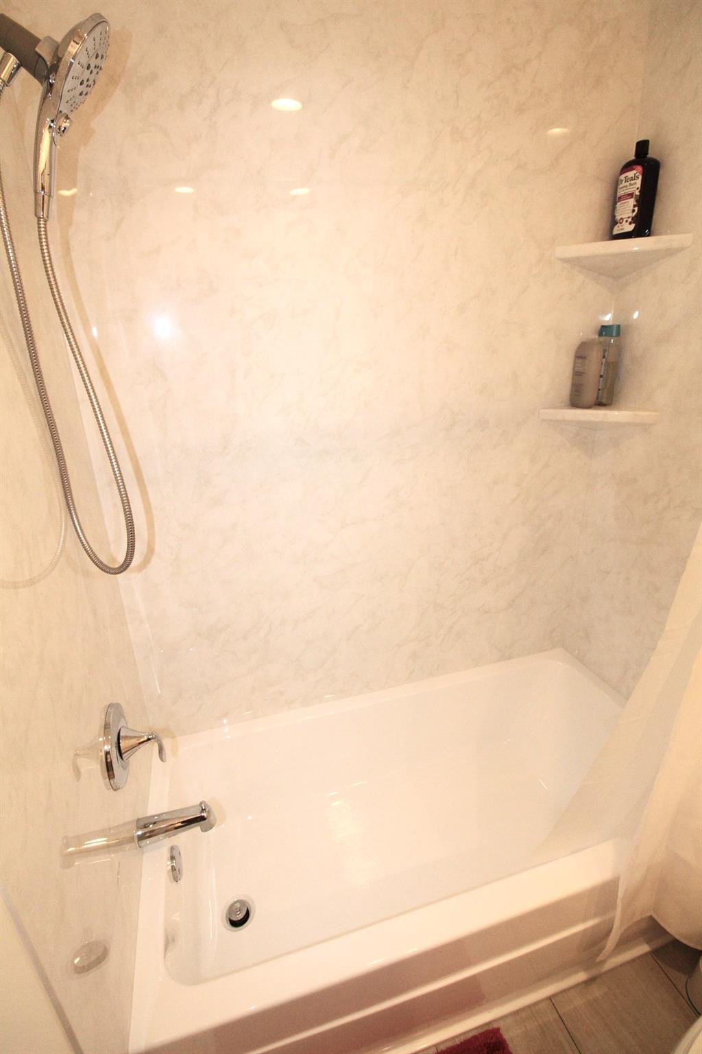 Pelican Pointe - Residential