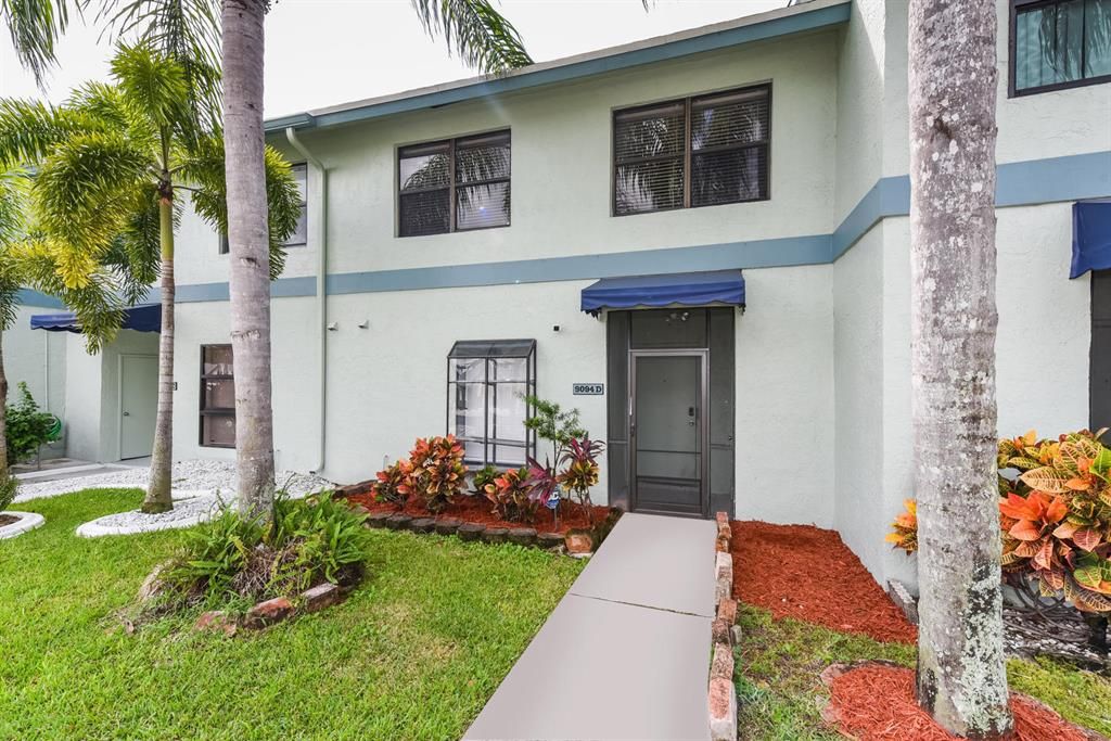 Photo of 9094 SW 21st Court #D, Boca Raton, FL 33428 (MLS # R10873099)