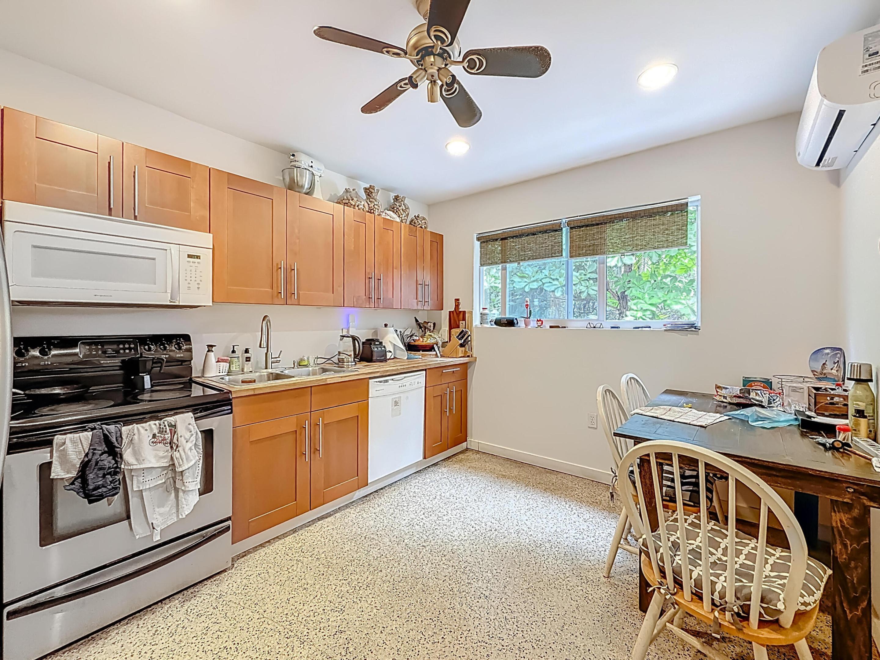 BISCAYNE HEIGHTS - Residential