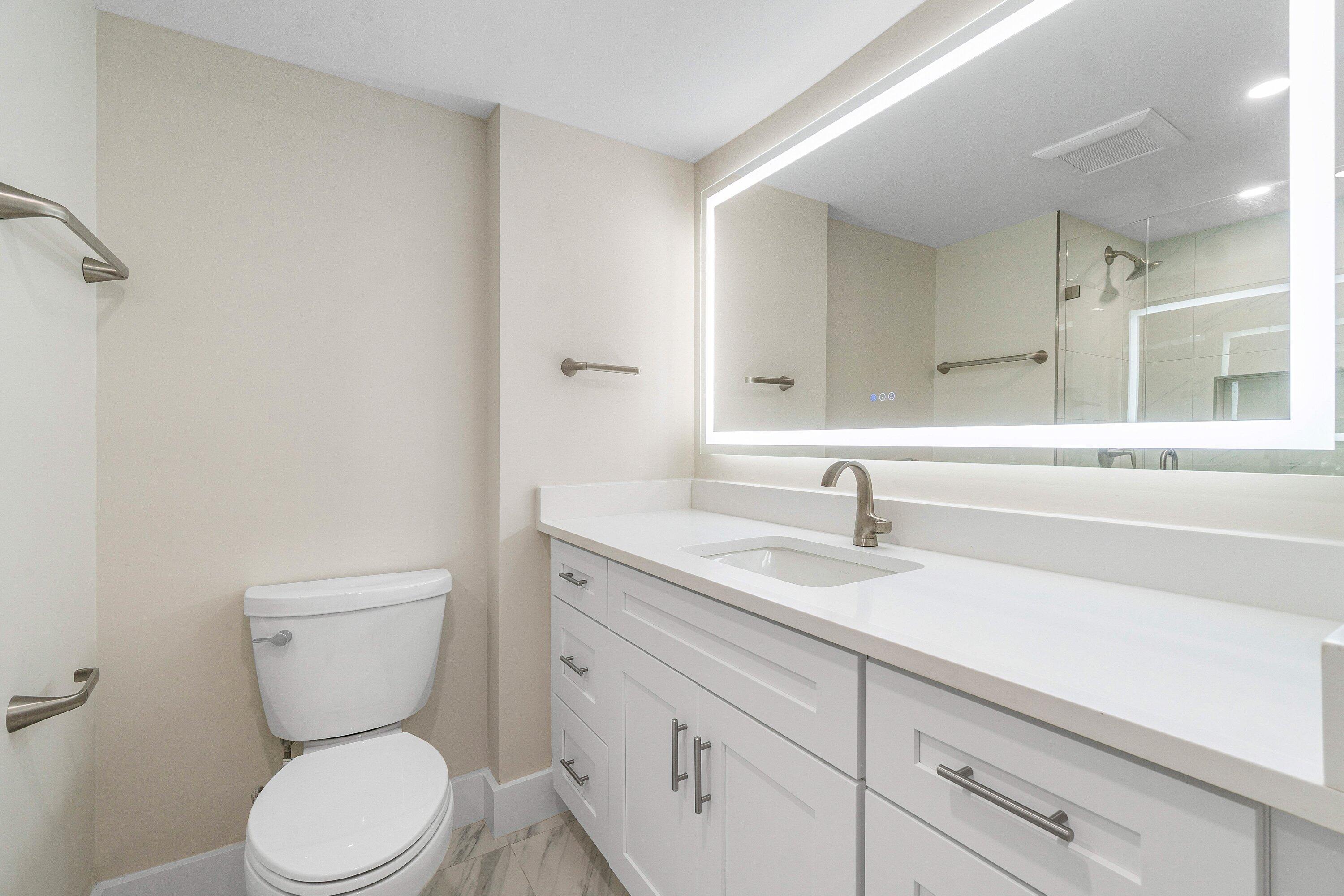 STRATFORD AT HUNTERS RUN CONDO - Residential