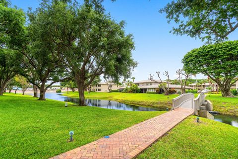 Tiny photo for 16 Stratford Drive E #C, Boynton Beach, FL 33436 (MLS # B26021546)