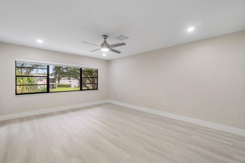 Tiny photo for 16 Stratford Drive E #C, Boynton Beach, FL 33436 (MLS # B26021546)